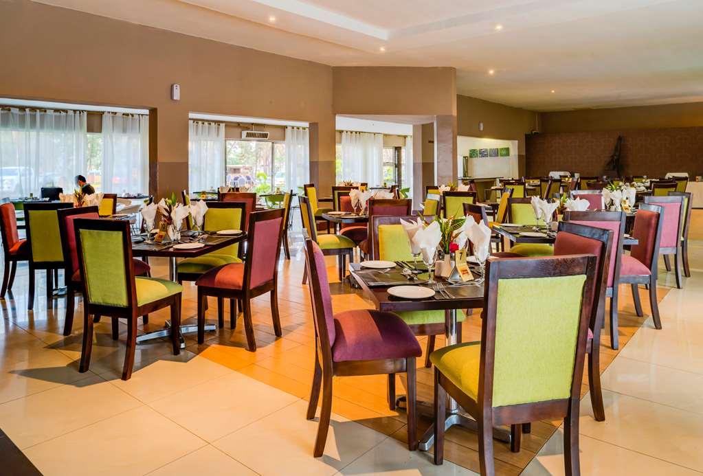 Kadoma Hotel & Conference Centre Удобства снимка